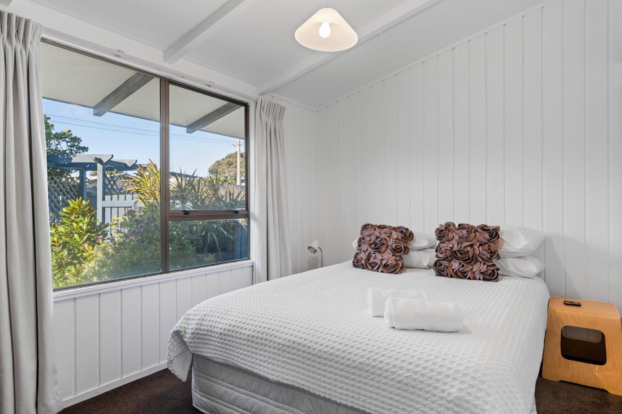 Pukehina Estuary Sunset Views Holiday Home Bagian luar foto