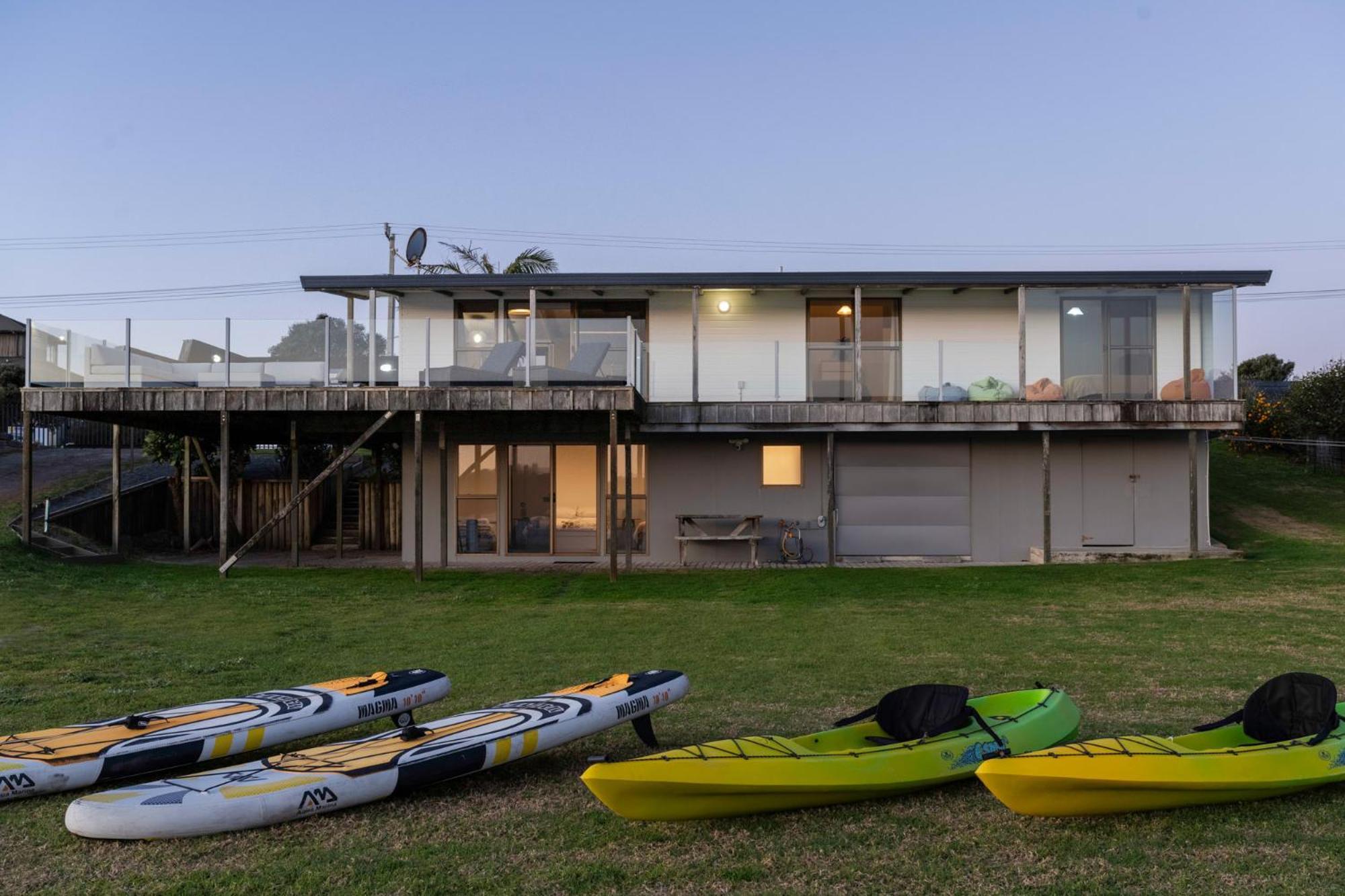 Pukehina Estuary Sunset Views Holiday Home Bagian luar foto