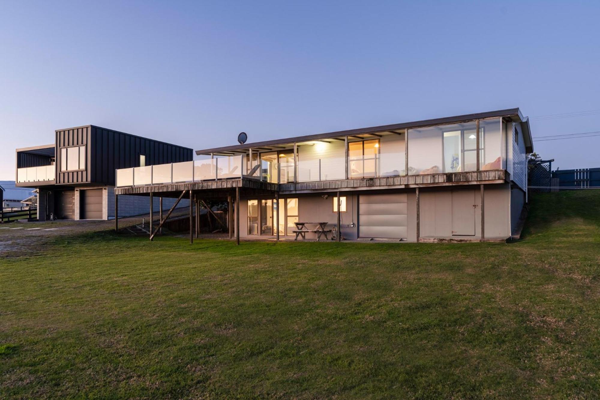 Pukehina Estuary Sunset Views Holiday Home Bagian luar foto