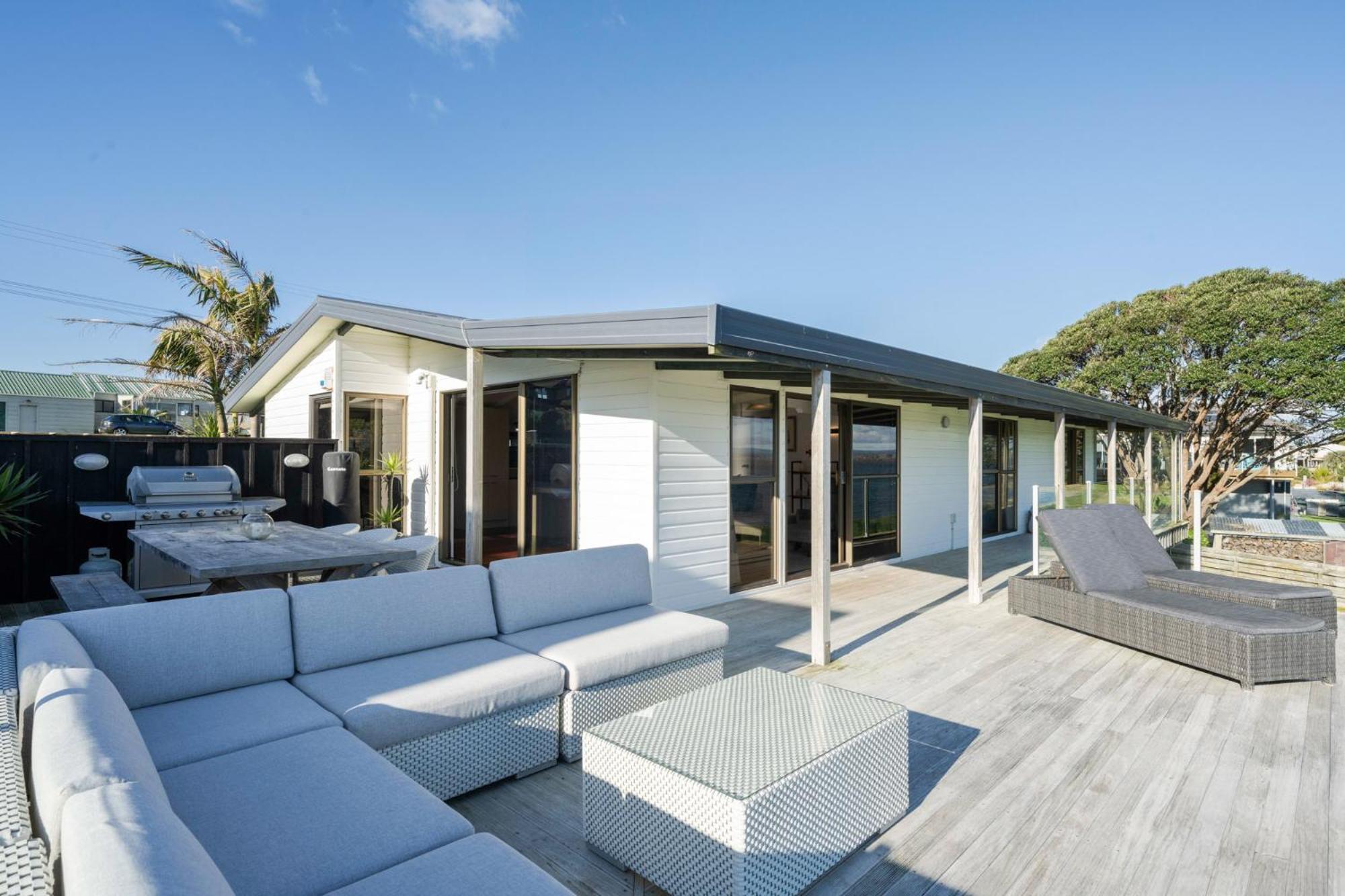 Pukehina Estuary Sunset Views Holiday Home Bagian luar foto